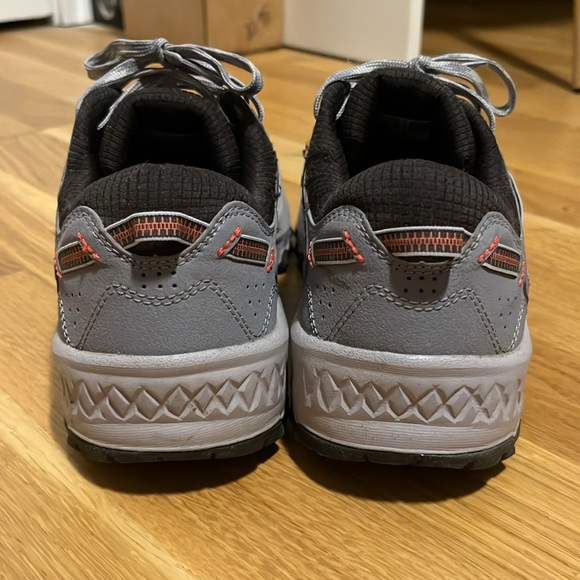 Saucony running shoes s8 - Picture 4 of 10